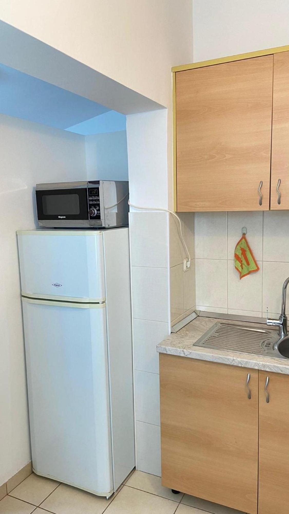 Apartments Tiho & Jelena Blace Bagian luar foto